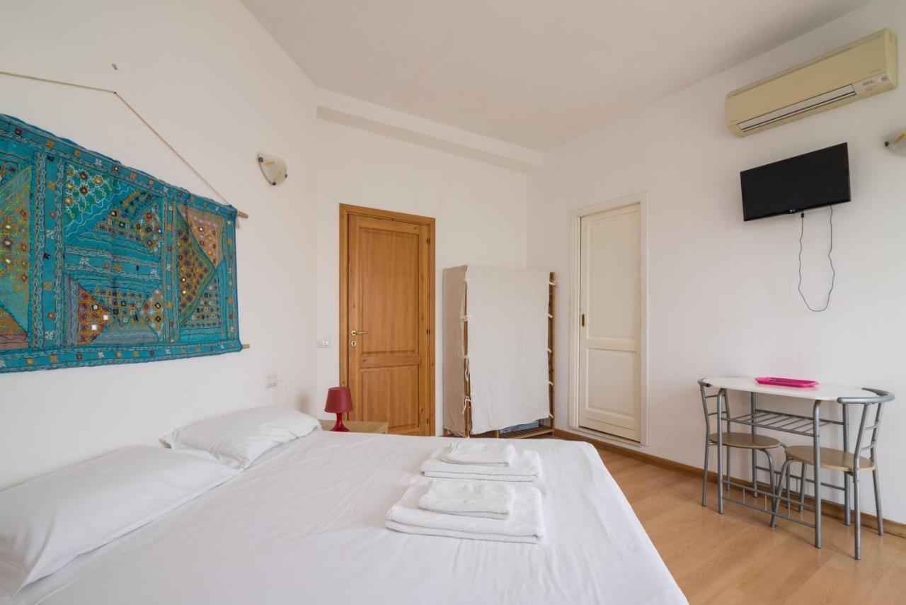 Studios10 Alghero Bagian luar foto